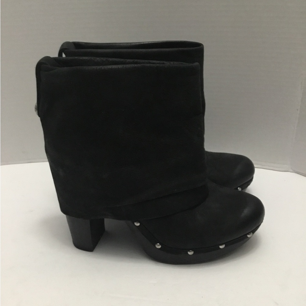 Vince Camus Black Women's Ankle Booties - Stylish Slip-On Design